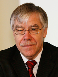 Hans-Ulrich Helfer